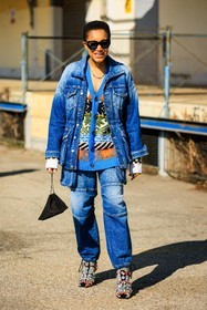 total denim look, studded sandals, stones sandals, black sunglasses, knited cardigan, printed cardigan, multicolor cardigan, jean jacket, denim jeans, classic jeans, repatched jeans, black pouch, beads necklace, colorful necklace, tamu mcpherson, fashion week, frenchystyle, FW, jonathan paciullo, street style, vertical, full length