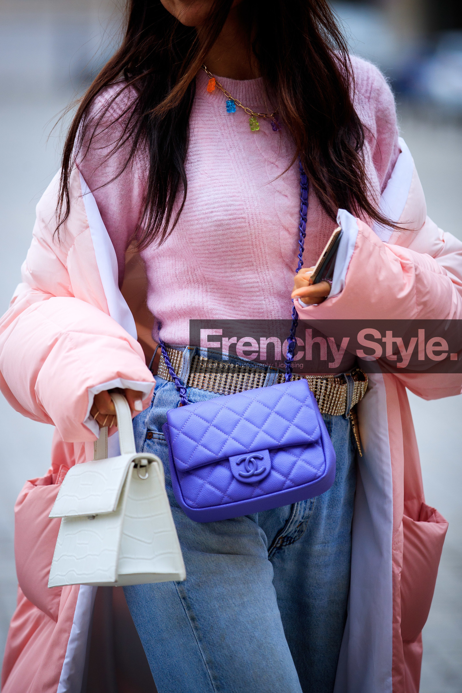 light pink pullover, light pink coat, light pink down coat, down jacket, purple leather bag, chanel bag, white leather bag, animal skin bag, hand bag, strassed belt, denim, light blue jeans, fashion week, frenchystyle, FW, jonathan paciullo, street style, PFW, PARIS, SPRING SUMMER 2021, SS 21, vertical, atmosphere details, detail