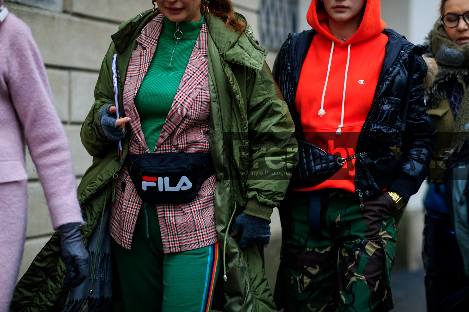 black bag, black jacket, blazer, camo pants, camouflage, checked, down jacket, fanny pack, fila, fingerless gloves, graphic bag, graphic jacket, graphic pants, green jacket, green pants, green sweater, hoodie, houndstooth pattern, leather bag, moncler, parka, pink jacket, plaid, printed bag, printed jacket, printed pants, red sweater, sportswear, sweatpants, trousers, fashion week, frenchystyle, FW, jonathan paciullo, street style, MFW, MILAN, AUTUMN WINTER 2018-2019, FALL WINTER 2018-2019, FW 18-19, horizontal, atmosphere details