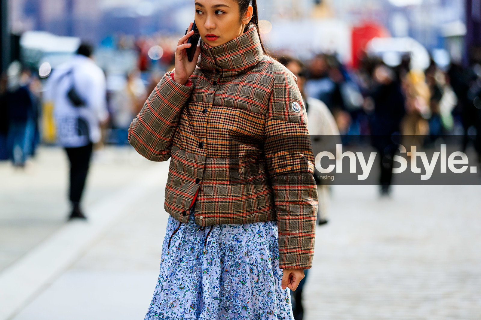 blue skirt, brown jacket, checked, down jacket, floral, flowers, graphic jacket, graphic skirt, moncler, plaid, printed jacket, printed skirt, tartan, street style, jonathan paciullo, frenchystyle, NYFW, NEW YORK, AUTUMN WINTER 2019-2020, AW 19-20, FALL WINTER 2019-2020, FW 19-20, FW, fashion week, atmosphere details, horizontal, detail