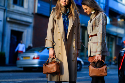 beige jacket, blue denim, brown bag, brown belt, brown skirt, checked, denim jacket, earrings, graphic jacket, leather bag, leather belt, loewe, plaid, printed jacket, tights, trench coat, street style, jonathan paciullo, FW, frenchystyle, fashion week, LFW, LONDON, AUTUMN WINTER 2018-2019, AW 18-19, FALL WINTER 2018-2019, FW 18-19, horizontal, atmosphere details, detail
