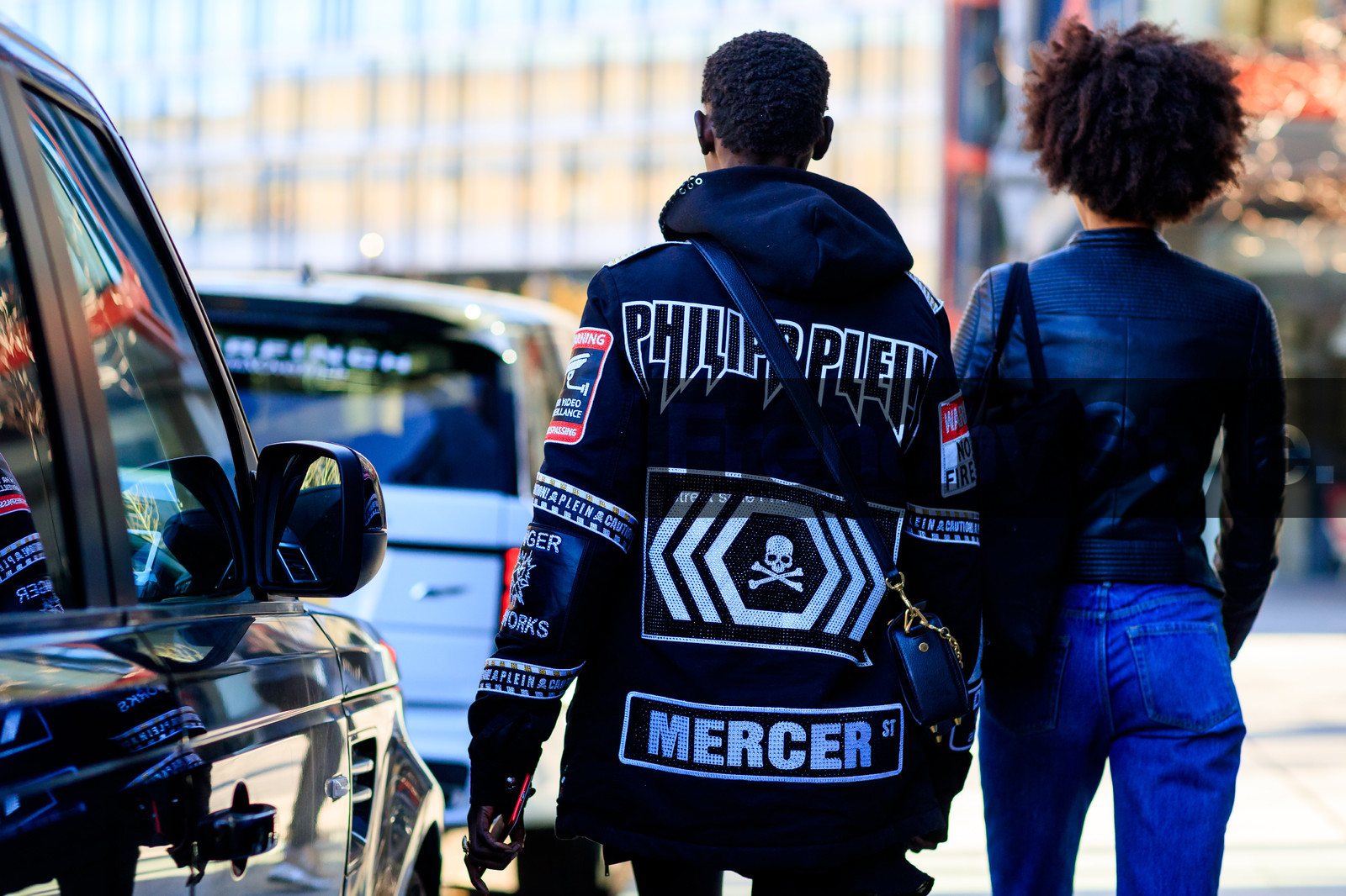 black jacket, black sweater, blue denim, denim pants, graphic jacket, hoodie, jeans, leather jacket, philippe plein, printed jacket, short hair, trousers, street style, jonathan paciullo, FW, frenchystyle, fashion week, LFW, LONDON, AUTUMN WINTER 2018-2019, AW 18-19, FALL WINTER 2018-2019, FW 18-19, horizontal, atmosphere details, detail, model