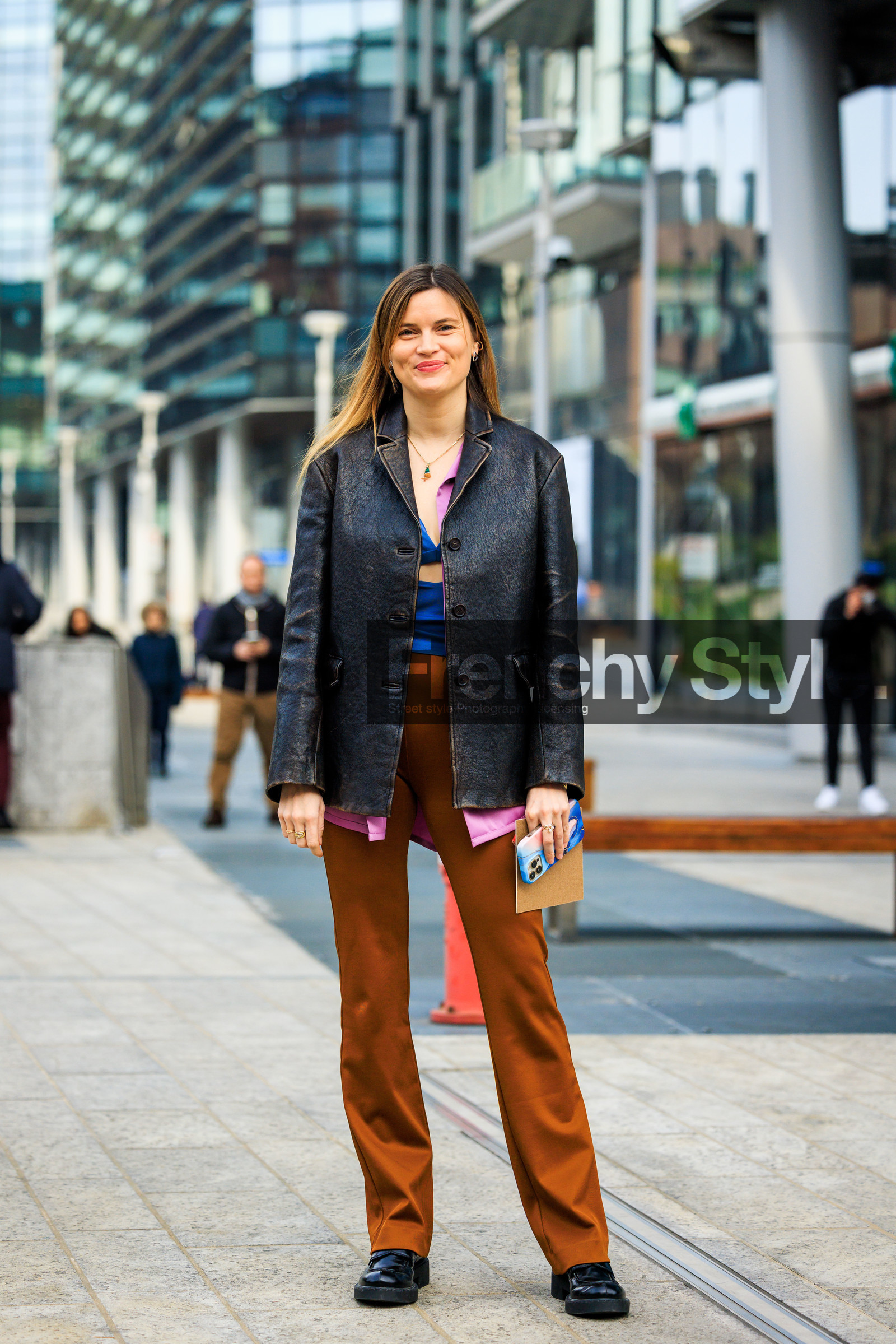 leather jacket, black jacket, buttoned jacket, blue top, silk top, silk pants, brown pants, black shoes, leather shoes, eugenie trochu, street style, jonathan paciullo, FW, frenchystyle, fashion week, MFW, MILAN, FALL WINTER 2022_2023, AUTUMN WINTER 2022-2023, FW 22-23, vertical, full length