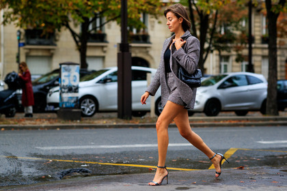 sylvia haghjoo, checked jacket, checked shorts, checked suits, black top, black leather bag, black polish bag, saint laurent bag, shoulder bag, quilted bag, silvered sandals, high heels sandals, fashion week, frenchystyle, FW, jonathan paciullo, street style, SPRING SUMMER 2020, SS 20, PFW, PARIS, horizontal, atmosphere details, full length