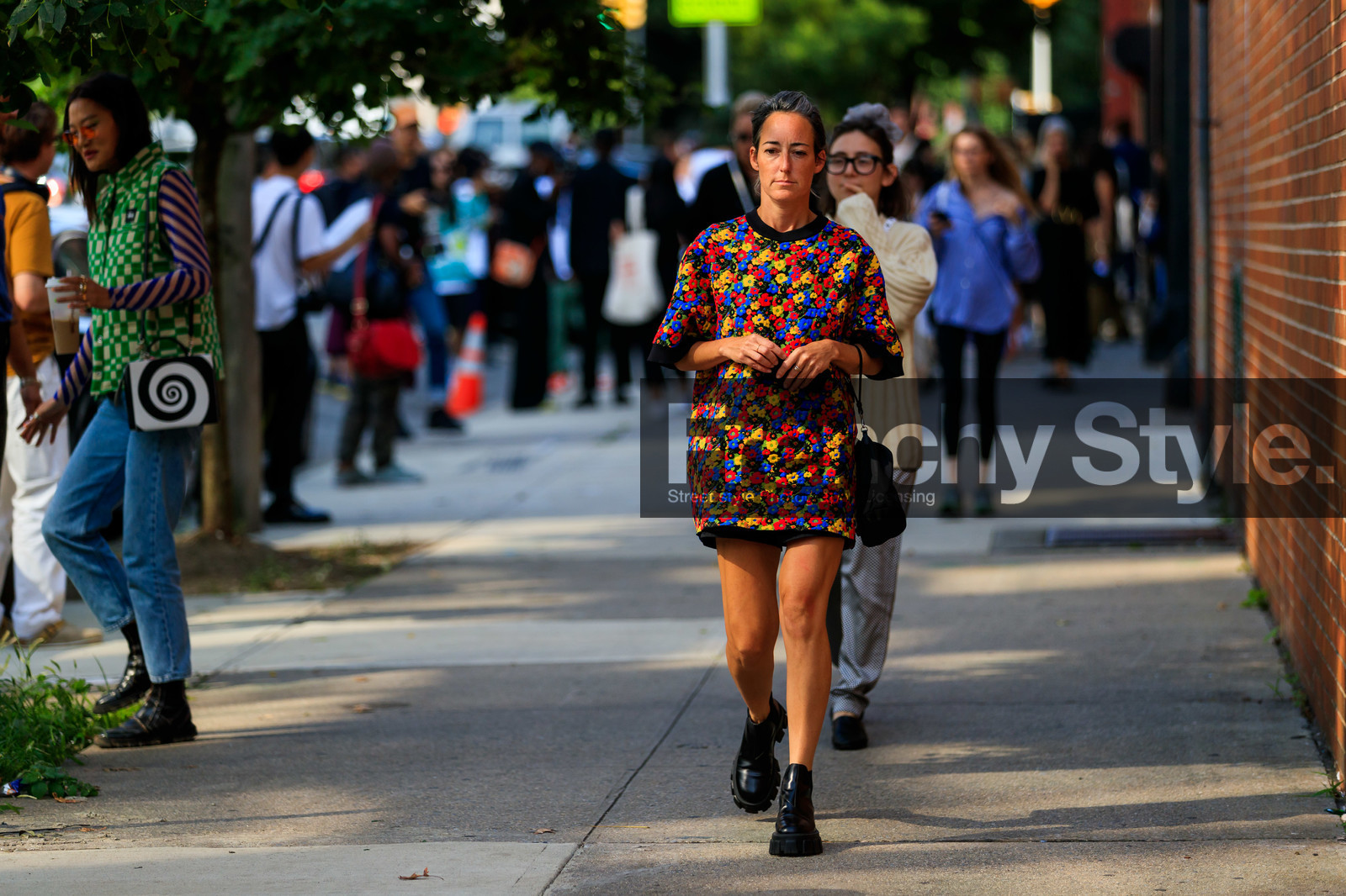 black shoes, floral, flowers, graphic dress, leather shoes, multicolor dress, prada, printed dress, street style, jonathan paciullo, FW, frenchystyle, fashion week, NEW YORK, NYFW, SPRING SUMMER 2020, SS 20, horizontal, atmosphere details, full length
