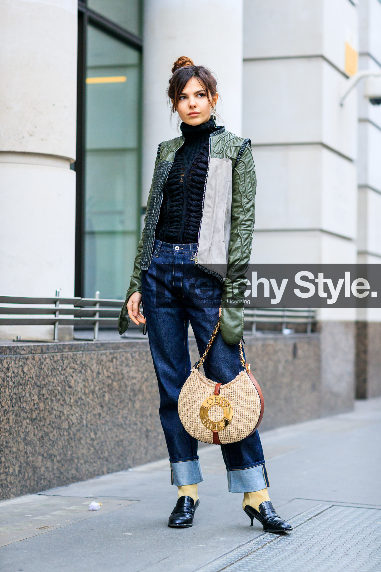 AUTUMN WINTER 2017-2018, AW 17-18, beige bag, black shoes, black top, blue denim, denim pants, Doina Ciobanu, FALL WINTER 2017-2018, fashion week, frenchystyle, full length, FW, FW 17-18, green jacket, high heels, jeans, jonathan paciullo, leather bag, leather shoes, LFW, loewe, LONDON, street style, trousers, vertical