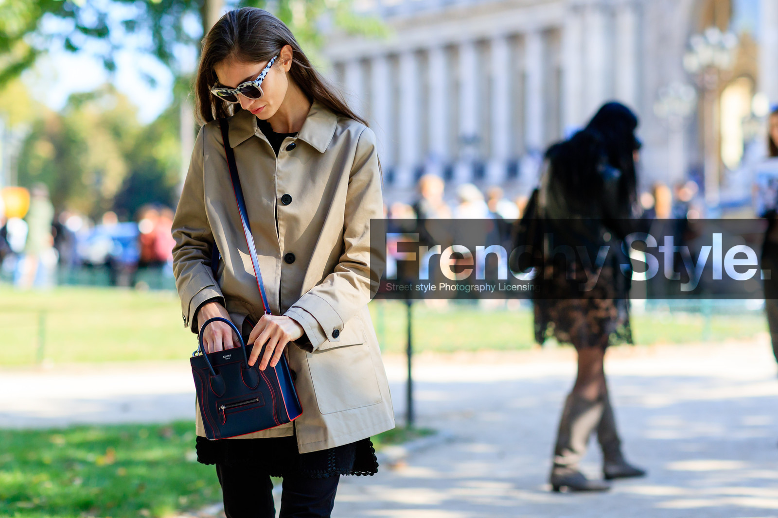 atmosphere details, beige jacket, black bag, céline, detail, fashion week, frenchystyle, FW, horizontal, jonathan paciullo, leather bag, long hair, marine deleeuw, model, PARIS, PFW, SPRING SUMMER 2017, SS 17, street style, sunglasses