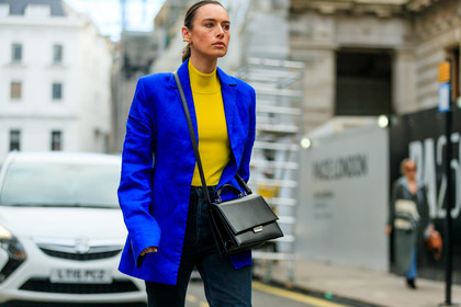 black bag, blazer, blue denim, blue jacket, denim pants, jeans, leather bag, trousers, turtleneck sweater, yellow top, street style, jonathan paciullo, FW, frenchystyle, fashion week, LFW, LONDON, AUTUMN WINTER 2018-2019, AW 18-19, FALL WINTER 2018-2019, FW 18-19, horizontal, atmosphere details, detail, flora macdonald johnston