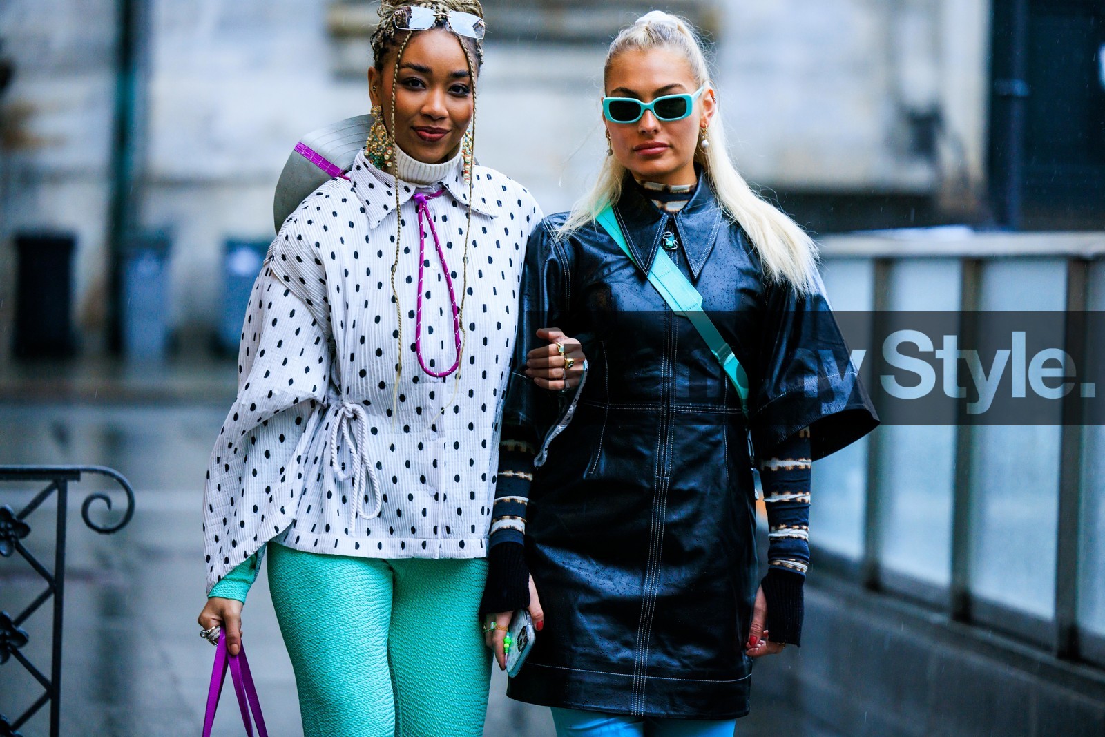 printed top, white top, dotted top, purple cord, bucket hat, blue leggings, braided hair, sunglasses, blue sunglasses, leather dress, mini dress, black dress, pearl earrings, high ponytail, blond hair, fashion week, frenchystyle, FW, jonathan paciullo, street style, CPH, COPENHAGEN, AUTUMN WINTER 2022-2023, FALL WINTER 2022-2023, FW 22-23, horizontal, atmosphere details