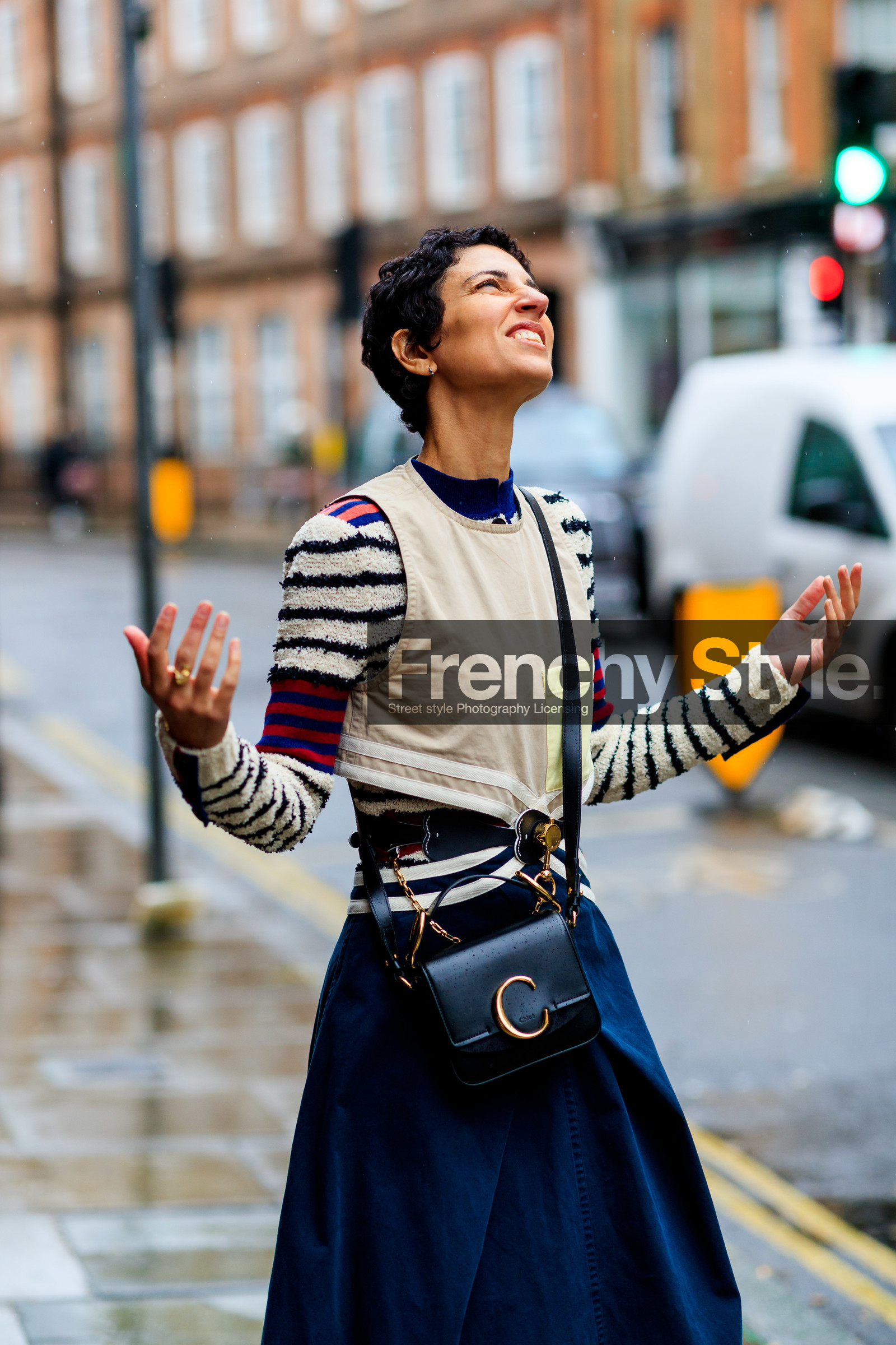 beige top, black bag, blue skirt, chloé, leather bag, striped sweater, yasmin sewell, LONDON, LFW, fashion week, frenchystyle, FW, jonathan paciullo, street style, AUTUMN WINTER 2019-2020, AW 19-20, FW 19-20, FALL WINTER 2019-2020, vertical, atmosphere details, detail