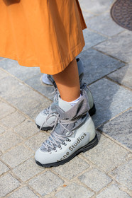 acne studios shoes, grey sneakers, laced shoes, close up detail, fashion week, frenchystyle, FW, jonathan paciullo, street style, vertical, atmosphere details, detail, MFW, MILAN, SPRING SUMMER 2020, SS 20