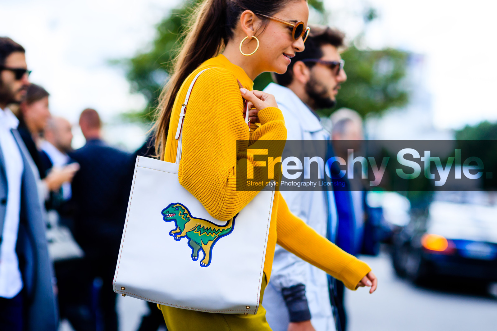 animal print, atmosphere details, detail, fashion week, frenchystyle, fun bag, FW, horizontal, jonathan paciullo, laure heriard dubreuil, leather bag, PARIS, PFW, SPRING SUMMER 2017, SS 17, street style, sunglasses, white bag, yellow sweater