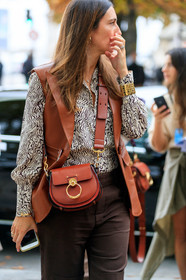 brown leather bag, brown leather jacket, sleeveless jacket, crossbody bag, chloe bag, animal printed blouse, silk blouse, white blouse, brown pants, golden buckle bag, fashion week, frenchystyle, FW, jonathan paciullo, street style, SPRING SUMMER 2020, SS 20, PFW, PARIS, vertical, atmosphere details, detail