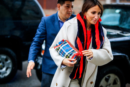 blue bag, checked bag, earrings, fur scarf, graphic bag, leather bag, multicolor bag, printed bag, red scarf, striped scarf, tartan, white coat, street style, jonathan paciullo, FW, frenchystyle, fashion week, NYFW, NEW YORK, AUTUMN WINTER 2018-2019, AW 18-19, FALL WINTER 2018-2019, FW 18-19, atmosphere details, horizontal, detail, chloe loulou de saison