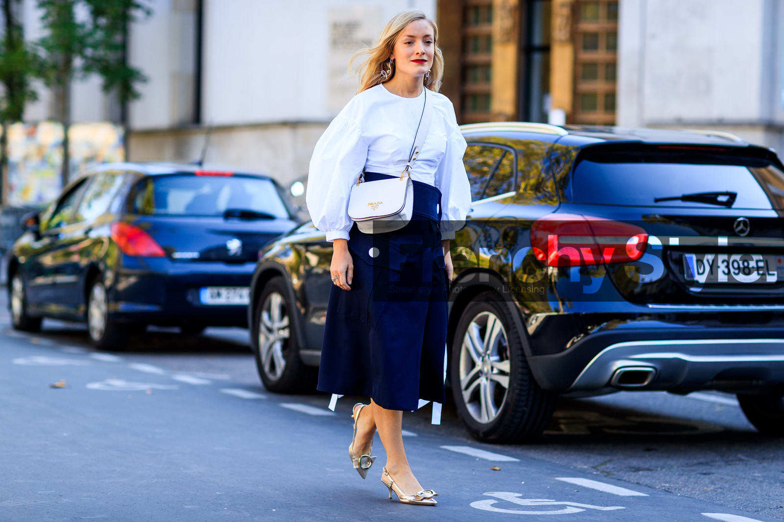 atmosphere details, fashion week, frenchystyle, full length, FW, golden shoes, horizontal, jonathan paciullo, kate foley, leather bag, leather shoes, navy skirt, PARIS, PFW, prada, shiny shoes, SPRING SUMMER 2017, SS 17, street style, white bag, white shirt