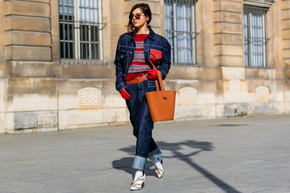 blue denim, brown bag, brown belt, denim jacket, denim pants, high heels, jeans, leather bag, leather belt, leather shoes, louis vuitton, red sweater, sunglasses, trousers, white boots, street style, jonathan paciullo, FW, frenchystyle, fashion week, PFW, PARIS, AUTUMN WINTER 2018-2019, FALL WINTER 2018-2019, FW 18-19, horizontal, atmosphere details, full length, doina ciobanu