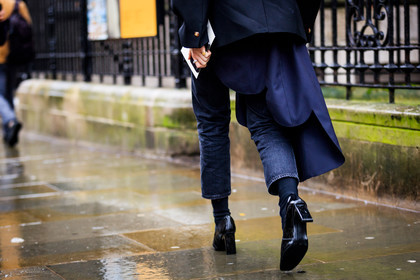 black denim, black jacket, black shirt, black shoes, denim pants, high heels, jeans, leather shoes, trousers, street style, jonathan paciullo, FW, frenchystyle, fashion week, LFW, LONDON, AUTUMN WINTER 2018-2019, AW 18-19, FALL WINTER 2018-2019, FW 18-19, horizontal, atmosphere details, detail, flora macdonald johnston