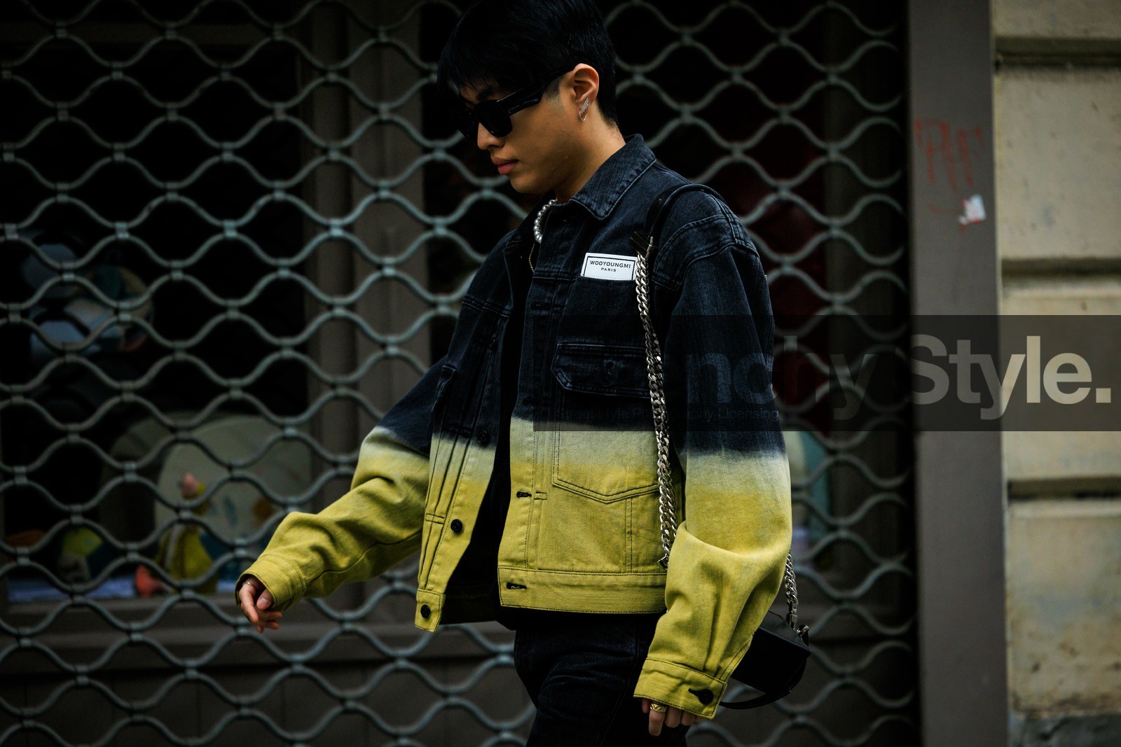menswear, fashion week, frenchystyle, FW, jonathan paciullo, street style, PFW, PARIS, FALL WINTER 2022-2023, AUTUMN WINTER 2022-2023, FW 22-23, atmosphere details, detail, horizontal