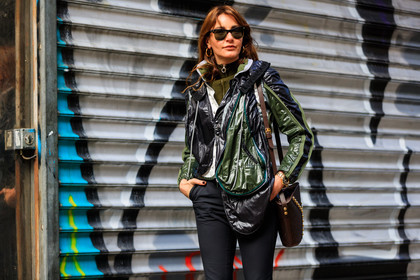black bag, black pants, brown bag, graphic jacket, green jacket, leather bag, printed jacket, rain jacket, saint laurent paris, sunglasses, trousers, street style, jonathan paciullo, FW, frenchystyle, fashion week, PFW, PARIS, AUTUMN WINTER 2018-2019, FALL WINTER 2018-2019, FW 18-19, horizontal, atmosphere details, portrait, ece sukan