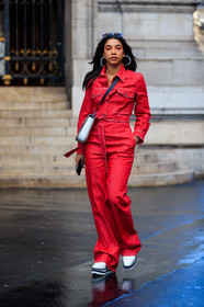 black and white shoes, denim jumpsuit, leather bag, leather shoes, red denim, red jumpsuit, stella mccartney, trousers, white bag, white shoes, street style, jonathan paciullo, FW, frenchystyle, fashion week, PFW, PARIS, AUTUMN WINTER 2018-2019, FALL WINTER 2018-2019, FW 18-19, vertical, full length