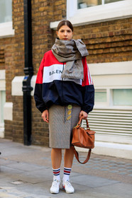 balenciaga, beige scarf, beige skirt, brown bag, graphic jacket, graphic skirt, leather bag, leather shoes, loewe, nike, printed jacket, printed skirt, red jacket, sportswear, white sneakers, white socks, street style, jonathan paciullo, FW, frenchystyle, fashion week, LFW, LONDON, AUTUMN WINTER 2018-2019, AW 18-19, FALL WINTER 2018-2019, FW 18-19, vertical, full length