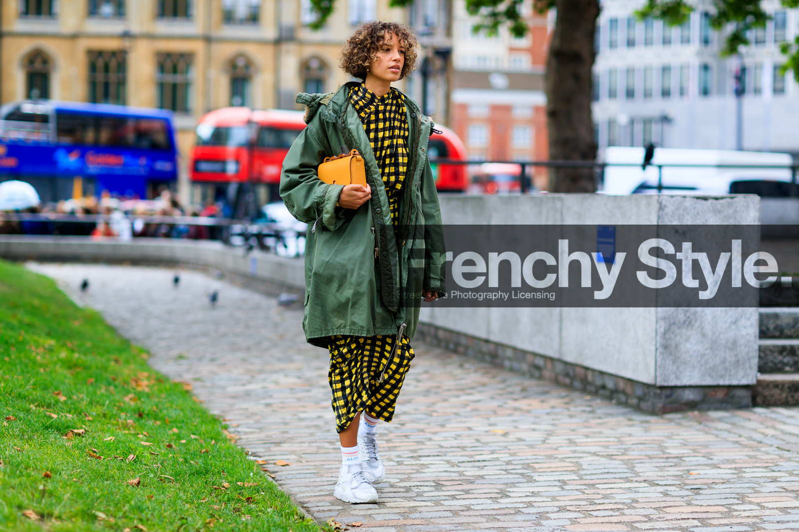 atmosphere details, checked dress, fashion week, frenchystyle, full length, FW, graphic dress, green jacket, horizontal, jonathan paciullo, leather bag, LFW, LONDON, plaid, printed dress, SPRING SUMMER 2018, SS 18, street style, white sneakers, white socks, yellow bag, yellow dress