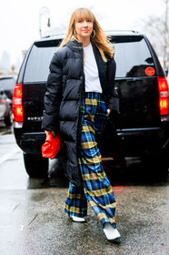 black coat, blue pants, checked, checked pants, down jacket, earrings, graphic pants, high heels, leather bag, leather shoes, plaid, printed pants, red bag, tartan, trousers, white boots, white t shirt, street style, jonathan paciullo, FW, frenchystyle, fashion week, NYFW, NEW YORK, AUTUMN WINTER 2018-2019, AW 18-19, FALL WINTER 2018-2019, FW 18-19, vertical, full length, lisa aiken