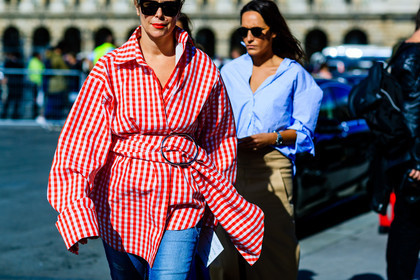 atmosphere details, blue denim, checked coat, denim pants, detail, fashion week, frenchystyle, FW, geometric, gingham, graphic coat, horizontal, jeans, jonathan paciullo, PARIS, PFW, plaid, red coat, SPRING SUMMER 2017, SS 17, street style, trousers