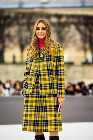 plaid skirt, plaid, jacket, yellow jacket, yellow skirt, dior, full plaid look, red turtleneck, olivia palermo, fashion week, frenchystyle, FW, jonathan paciullo, street style, AUTUMN WINTER 2022-2023, FALL WINTER 2022_2023, FW 22-23, PFW, PARIS, vertical, detail