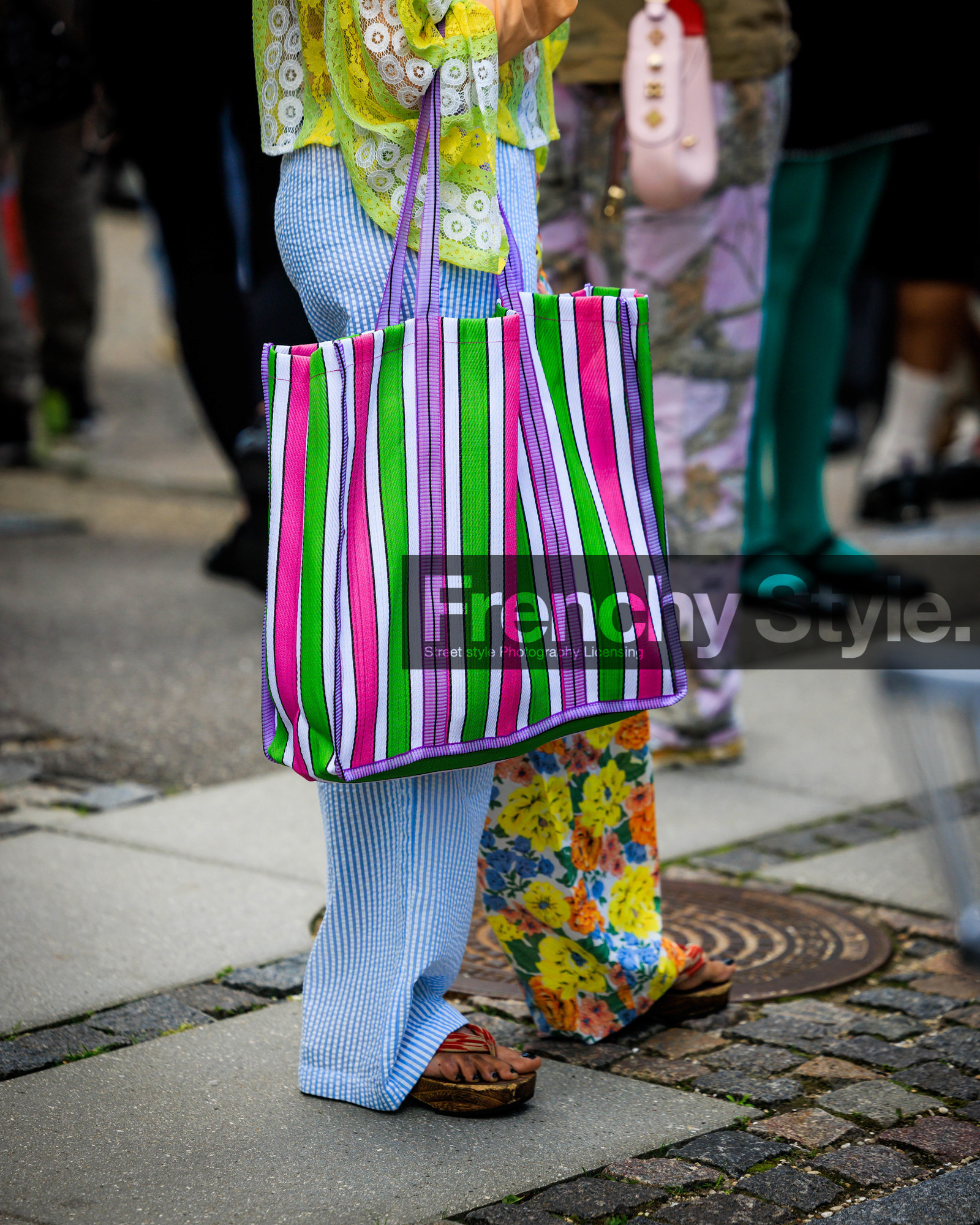 fashion week, frenchystyle, FW, jonathan paciullo, street style, COPENHAGEN, SPRING SUMMER 2024, SS 24, vertical, atmosphere details, detail