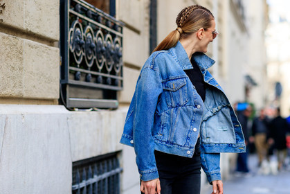 atmosphere details, AUTUMN WINTER 2017-2018, AW 17-18, balenciaga, black denim, black top, blue denim, braids, denim jacket, denim pants, detail, FALL WINTER 2017-2018, fashion week, frenchystyle, FW, FW 17-18, horizontal, jeans, jonathan paciullo, lily donaldson, model, PARIS, PFW, street style, sunglasses, trousers