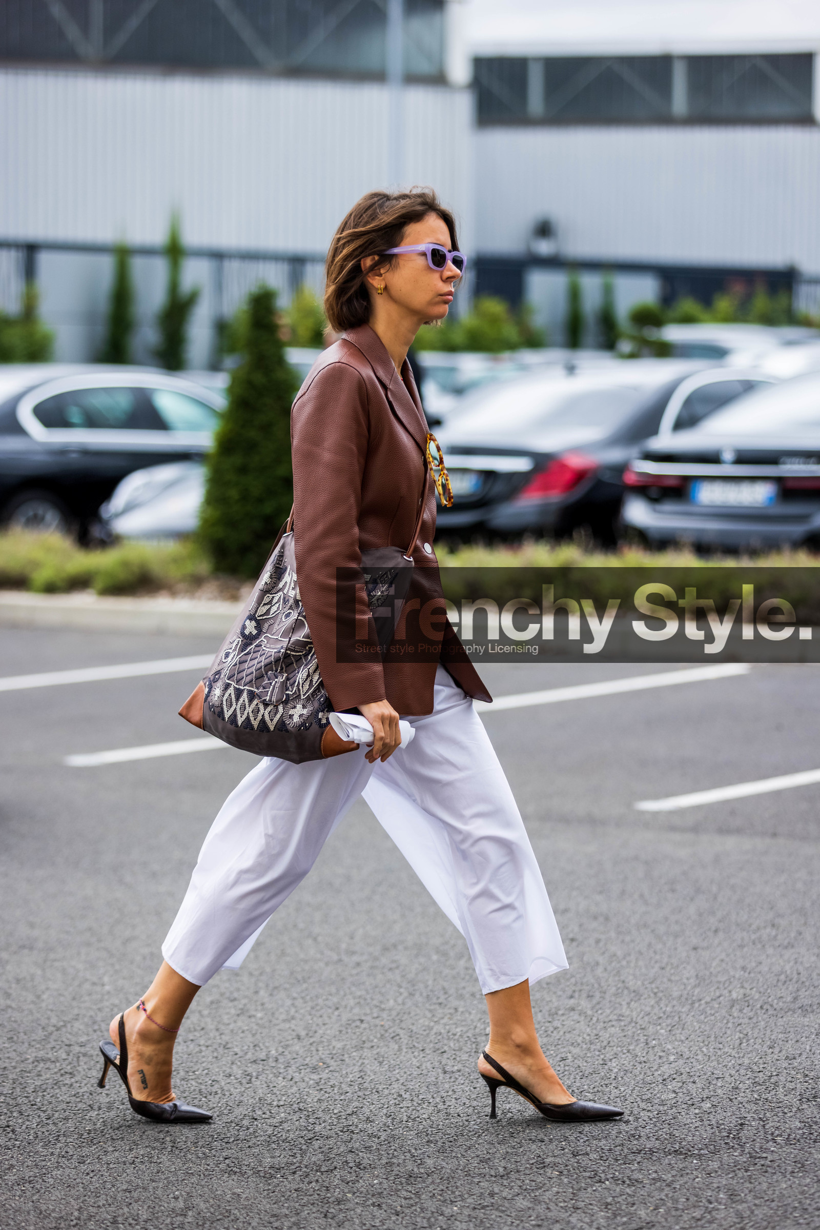 bag, black heels, blazer, brown blazer, grey bag, heels, hermes bag, leather blazer, leather heels, Natasha Goldenberg, pants, printed bag, purple sunglasses, sunglasses, transparent pants, white pants, PARIS, PFW, fashion week, frenchystyle, FW, jonathan paciullo, street style, SPRING SUMMER 2022, SS 22, vertical, full length