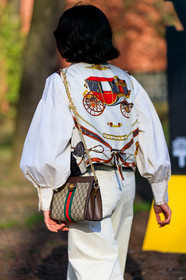 brown bag, drawings, graphic bag, graphic jacket, gucci, leather bag, maria bernad, monogram, printed bag, printed jacket, sunglasses, trousers, white jacket, white pants, MILAN, MFW, fashion week, frenchystyle, FW, jonathan paciullo, street style, AUTUMN WINTER 2019-2020, AW 19-20, FALL WINTER 2019-2020, FW 19-20, vertical, atmosphere details, detail
