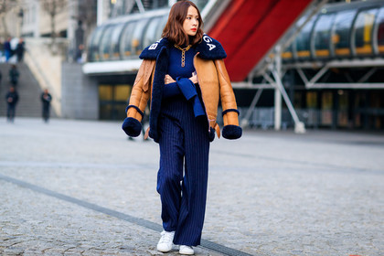 balenciaga, blue sweater, camel jacket, fur jacket, leather jacket, leather shoes, navy pants, necklace, over the shoulder, shearling, striped pants, trousers, white sneakers, fashion week, frenchystyle, FW, jonathan paciullo, street style, PFW, PARIS, SPRING SUMMER 2017, SS 17, HAUTE COUTURE, atmosphere details, full length, horizontal