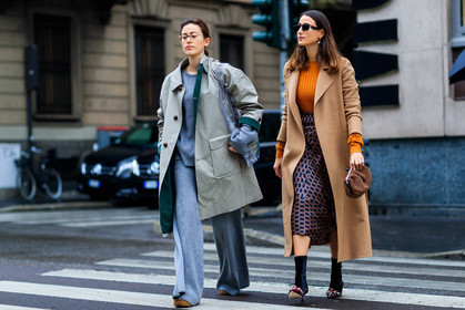 black socks, blue bag, brown bag, camel coat, céline, graphic skirt, grey coat, grey pants, grey sweater, high heels, leather bag, leather shoes, orange sweater, printed skirt, red shoes, sunglasses, transparent bag, trousers, wide pants, fashion week, frenchystyle, FW, jonathan paciullo, street style, MFW, MILAN, AUTUMN WINTER 2018-2019, FALL WINTER 2018-2019, FW 18-19, horizontal, atmosphere details, full length, sylvia haghjoo, julia haghjoo