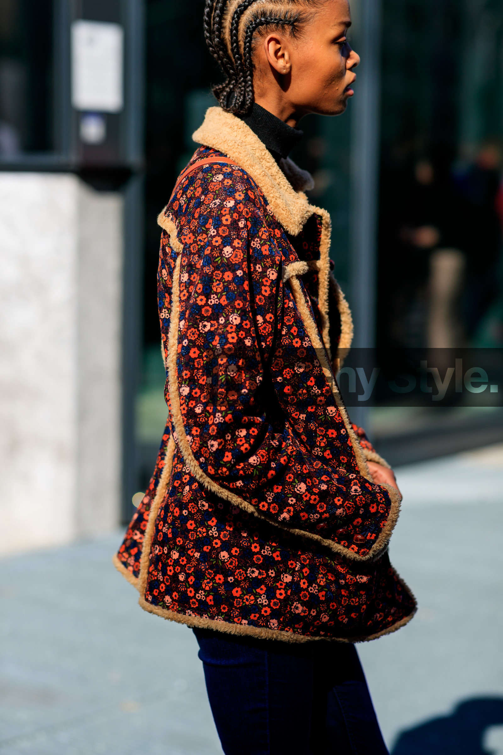 braids, floral, flowers, graphic jacket, model, printed jacket, red jacket, shearling, trousers, MILAN, MFW, fashion week, frenchystyle, FW, jonathan paciullo, street style, AUTUMN WINTER 2019-2020, AW 19-20, FALL WINTER 2019-2020, FW 19-20, vertical, atmosphere details, detail