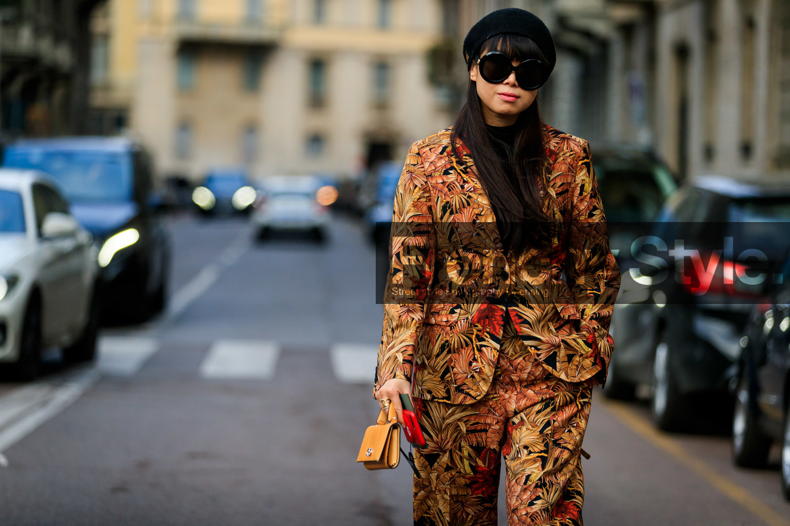 black hat, blazer, brown jacket, brown pants, brown suit, graphic jacket, graphic pants, leaf greener, leather bag, printed jacket, printed pants, sunglasses, trousers, yellow bag, MILAN, MFW, fashion week, frenchystyle, FW, jonathan paciullo, street style, AUTUMN WINTER 2019-2020, AW 19-20, FALL WINTER 2019-2020, FW 19-20, atmosphere details, detail, horizontal