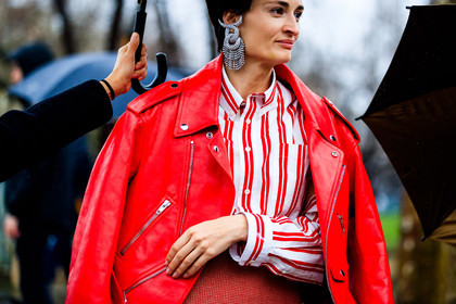 atmosphere details, AUTUMN WINTER 2017-2018, AW 17-18, detail, earrings, FALL WINTER 2017-2018, fashion week, frenchystyle, FW, FW 17-18, graphic shirt, horizontal, jonathan paciullo, leather jacket, leather perfecto, over the shoulder, PARIS, PFW, printed shirt, red jacket, red shirt, street style, striped shirt, stripes