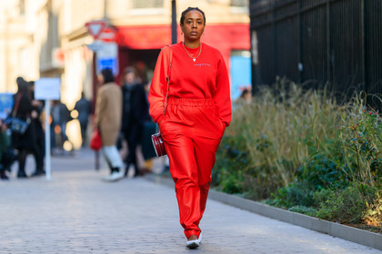 chanel handbag, leather bag, leather shoes, necklace, red bag, red pants, red sweater, tone on tone, total look red, trousers, PARIS, PFW, street style, jonathan paciullo, FW, frenchystyle, fashion week, AUTUMN WINTER 2019-2020, AW 19-20, FALL WINTER 2019-2020, FW 19-20, horizontal, atmosphere details, full length