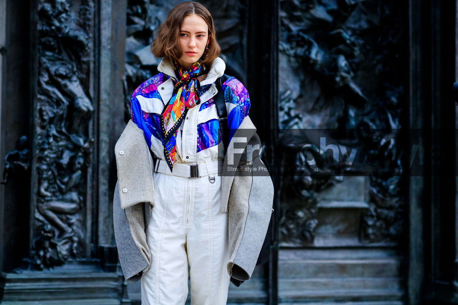 ania chiz, atmosphere details, AUTUMN WINTER 2017-2018, AW 17-18, detail, FALL WINTER 2017-2018, fashion week, frenchystyle, FW, FW 17-18, grey jacket, horizontal, jonathan paciullo, model, multicolor shirt, off the shoulder, PARIS, PFW, printed scarf, printed shirt, street style, trousers, white pants