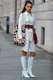 bordeaux, burgundy, checked, doina ciobanu, earrings, geometric, graphic bag, high heels, leather bag, leather belt, leather shoes, plaid, ponytail, printed bag, red belt, red scarf, tattoos, tote bag, white bag, white shirt, white shoes, white shorts, MILAN, MFW, fashion week, frenchystyle, FW, jonathan paciullo, street style, AUTUMN WINTER 2019-2020, AW 19-20, FALL WINTER 2019-2020, FW 19-20, vertical, full length