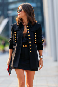 versace sunglasses, black total look, black jacket, black shorts, black top, military jacket, multi button jacket, high waist shorts, dior belt, bulgari watch, fashion week, frenchystyle, FW, jonathan paciullo, street style, MFW, MILAN, SPRING SUMMER 2020, SS 20