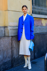 blazer, blue bag, blue jacket, Giedrė Dukauskaitė, leather bag, leather shoes, model, white shirt, white shoes, white skirt, MILAN, MFW, fashion week, frenchystyle, FW, jonathan paciullo, street style, AUTUMN WINTER 2019-2020, AW 19-20, FALL WINTER 2019-2020, FW 19-20, vertical, full length
