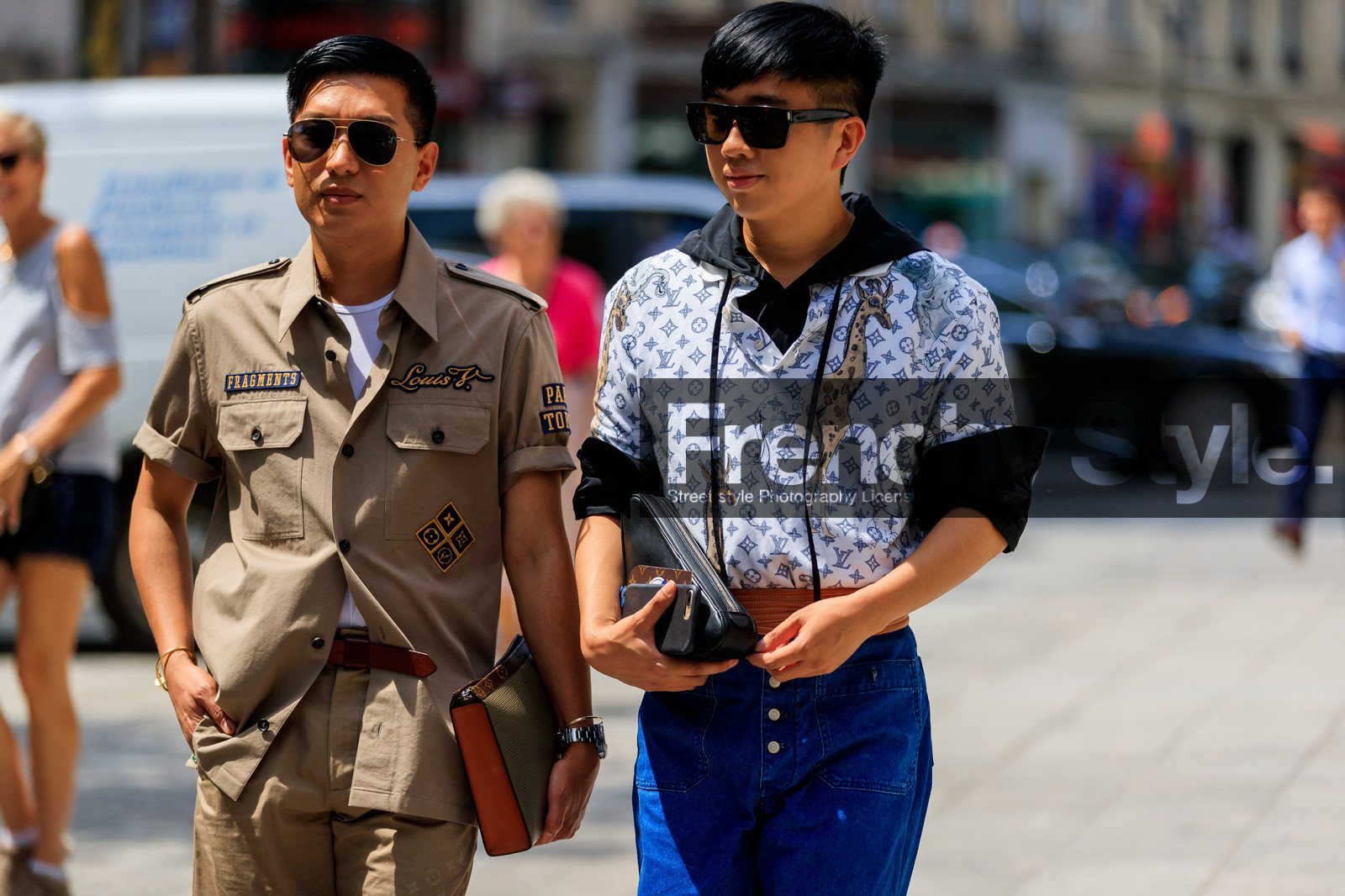 atmosphere details, beige pants, beige shirt, black bag, black sweater, blue denim, bryan boy, declan chan, denim pants, detail, fashion week, frenchystyle, FW, green bag, hoodie, horizontal, jeans, jonathan paciullo, leather bag, louis vuitton, MENSWEAR, monogram, PARIS, PFW, SPRING SUMMER 2018, SS 18, street style, sunglasses, trousers, white shirt