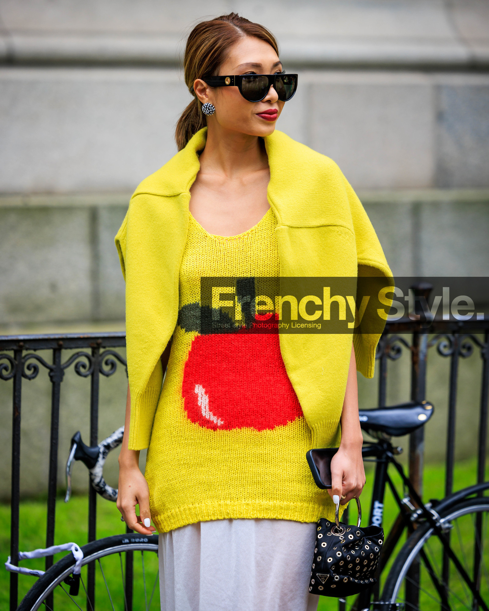 fashion week, frenchystyle, FW, jonathan paciullo, street style, COPENHAGEN, CPHFW, SPRING SUMMER 2024, SS 24, vertical, atmosphere details, detail