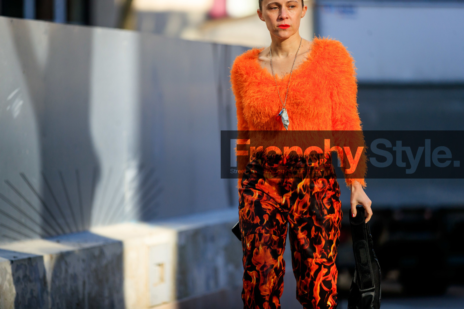 black bag, graphic pants, leather bag, marine serre, necklace, orange sweater, printed pants, red pants, trousers, fashion week, frenchystyle, FW, jonathan paciullo, street style, PFW, PARIS, AUTUMN WINTER 2019-2020, AW 19-20, FALL WINTER 2019-2020, FW 19-20, horizontal, atmosphere details, detail