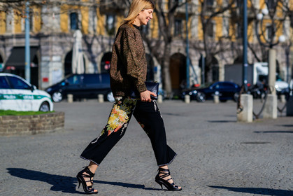 black bag, black pants, black shoes, brown jacket, embroidered pants, graphic jacket, high heels, leather bag, leather shoes, printed jacket, trousers, MILAN, MFW, fashion week, frenchystyle, FW, jonathan paciullo, street style, AUTUMN WINTER 2019-2020, AW 19-20, FALL WINTER 2019-2020, FW 19-20, atmosphere details, detail, horizontal