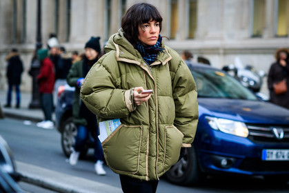 down jacket, green jacket, miu miu, oversize, fashion week, frenchystyle, FW, jonathan paciullo, street style, PFW, PARIS, SPRING SUMMER 2017, SS 17, HAUTE COUTURE, atmosphere details, detail, horizontal