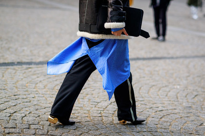 black bag, black pants, black shoes, blue shirt, brown jacket, fur jacket, geometric, graphic dress, graphic shirt, high heels, leather bag, leather jacket, leather shoes, printed dress, printed shirt, shearling, shirt dress, striped dress, striped shirt, stripes, trousers, fashion week, frenchystyle, FW, jonathan paciullo, street style, PFW, PARIS, SPRING SUMMER 2017, SS 17, HAUTE COUTURE, atmosphere details, detail, horizontal