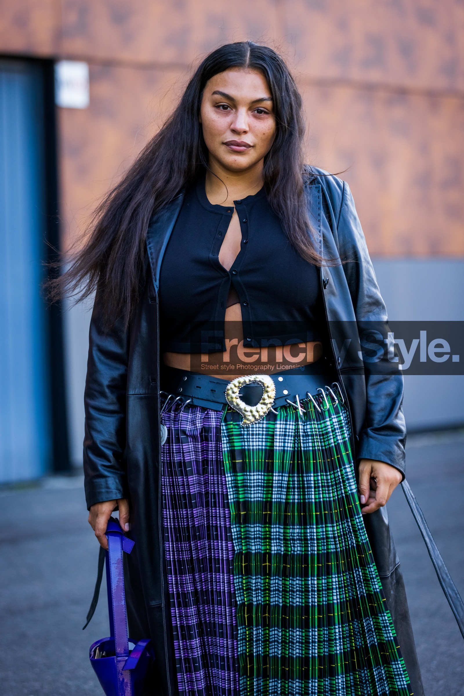 belt, black belt, black coat, black crop top, coat, crop top, green skirt, leather coat, Paloma Elsesser, print, printed skirt, purple skirt, skirt, tartan print, street style, jonathan paciullo, FW, frenchystyle, fashion week, PFW, PARIS, SPRING SUMMER 2022, SS 22, vertical, atmosphere details, model